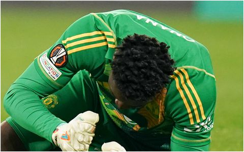 He is insecure - Man Utd legend blasts Onana