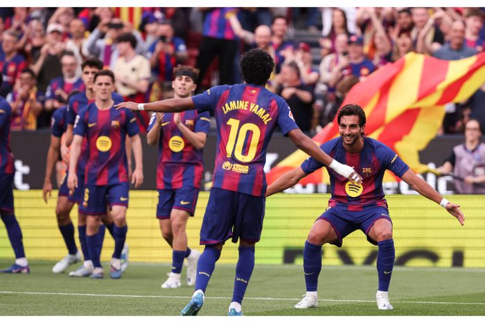 Barcelona goes nine points clear in title race