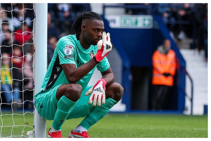 Okonkwo names Man United legendary goalkeeper as idol