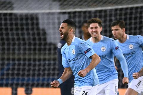 Man City clinch Premier League title after Man Utd defeat