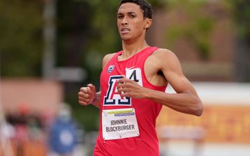 USA Breaks Mixed 4x400m Championship Record in Guangzhou