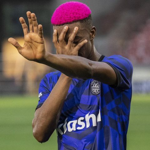 Jonathan Alukwu aka Barbie Boy's goals were not enough in the end for Sporting Lagos.