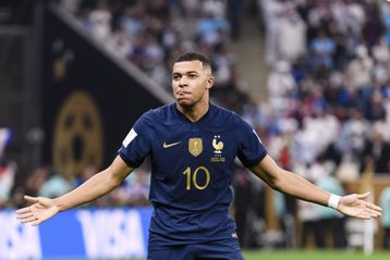 France legend Thierry Henry praises Kylian Mbappe's 'nonsense' after PSG star hit 300 goals