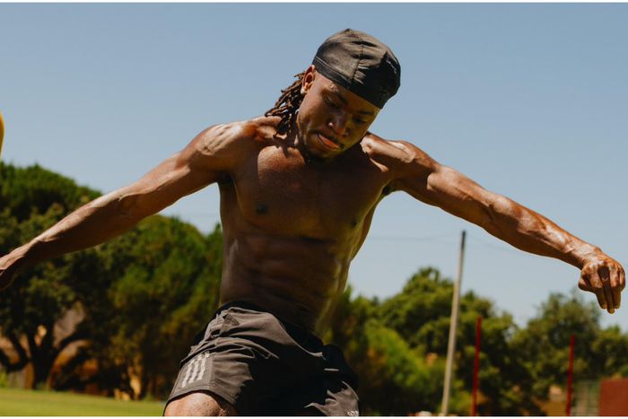 Ademola Lookman training.