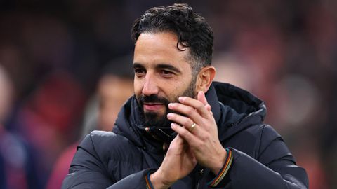 Transfer News: Manchester United open surprise talks to sign 30-year-old France midfielder