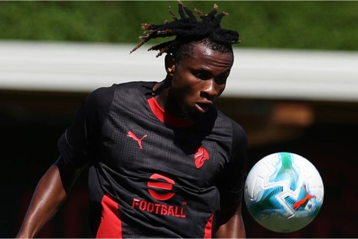 Super Eagles winger Samu Chuwkueze.