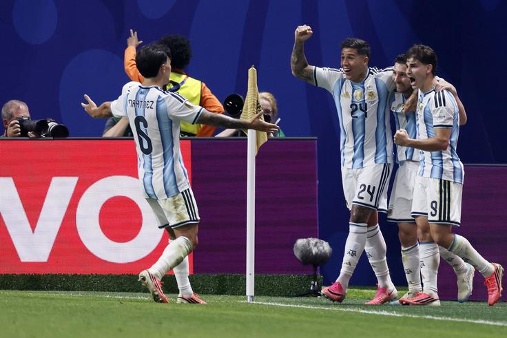 Referees are doing an excellent job, says Argentine World Cup hero