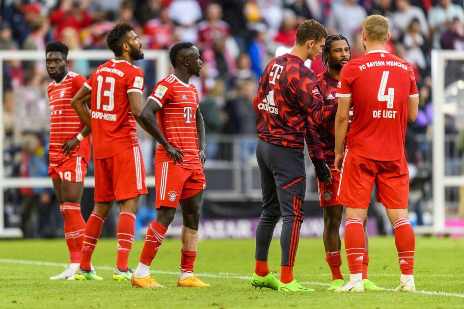 Thomas Tuchel's Bayern Munich beat Dortmund 4-2 in 'Klassiker' to go top