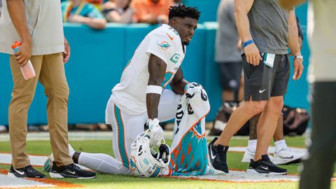 Miami Dolphins star Tyreek Hill asks cryptic question following police detention