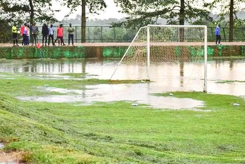 Photos: FUFA Big League - Heavy downpour disrupts Ndejje against Booma