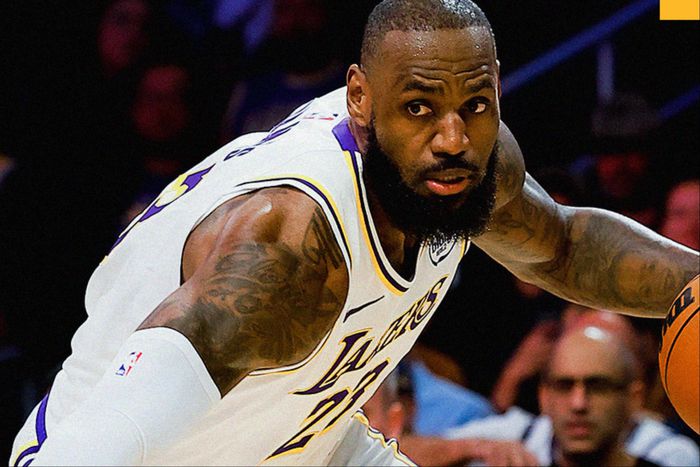 LeBron James bags another triple-double as Lakers extend winning run against Raptors.