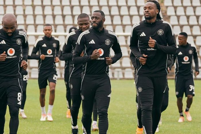 Orlando Pirates vs Saint Eloi Lupopo