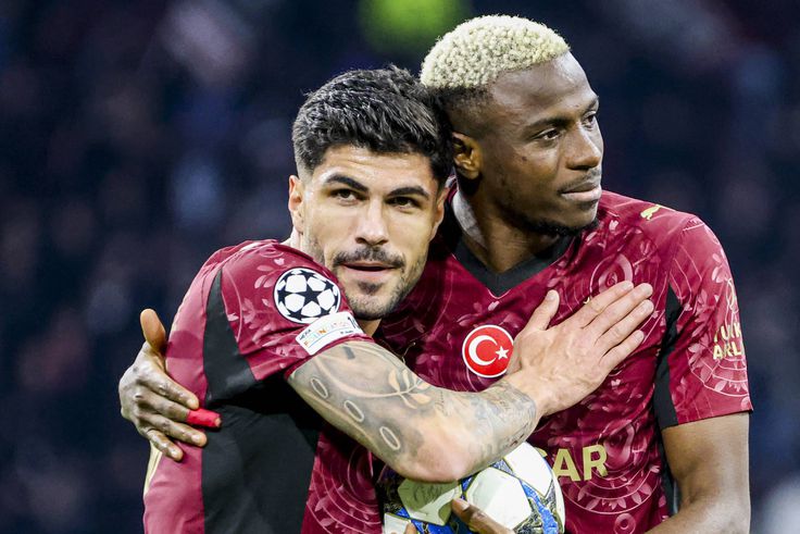Victor Osimhen and Eren Elmali for Galatasaray | Imago