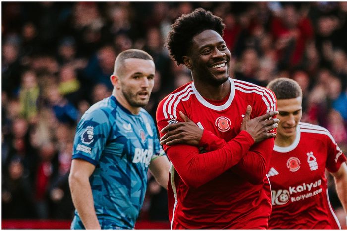 Award winner, Ola Aina.