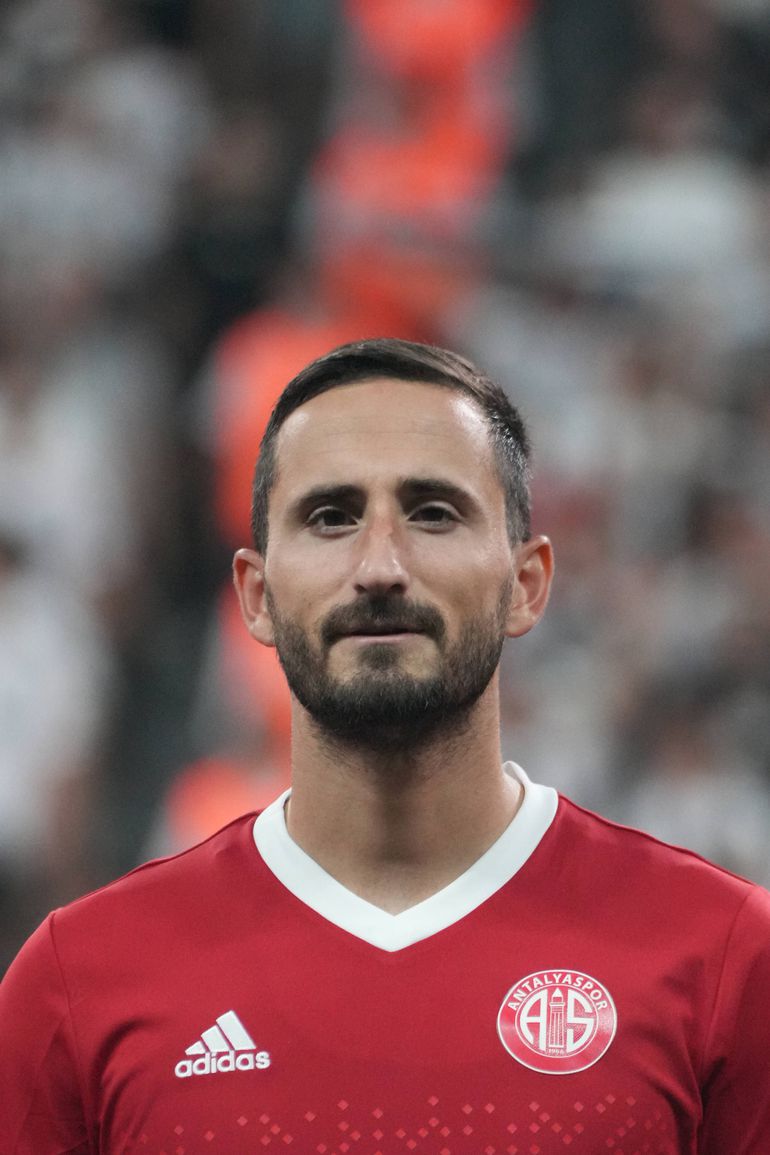 Erdogan Yesilyurt remains sidelined || Imago