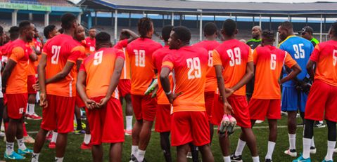 Finidi showers praises on Enyimba as team maintain position