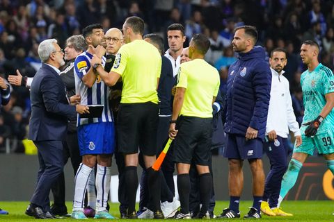 Porto blame 'Benfica biased' referees for recent woes