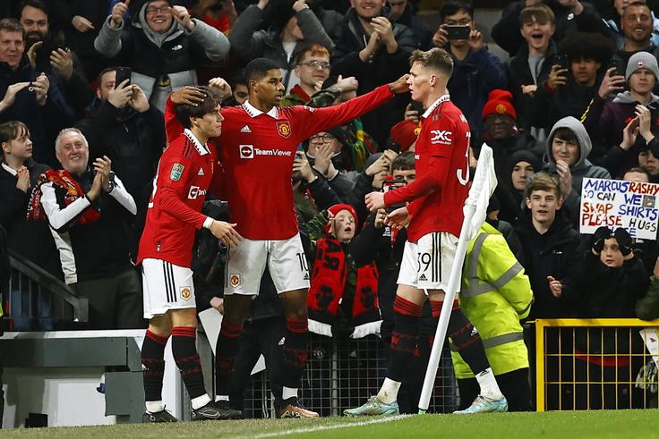 Betting tips for Manchester United vs Manchester City EPL game