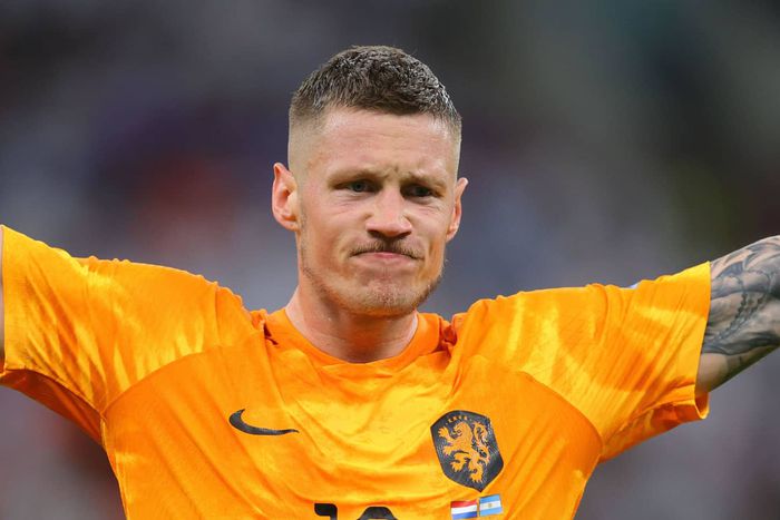 Wout Weghorst is on his way to Manchester United