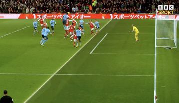 VAR forgot to draw lines to check offside in Brentford's goal