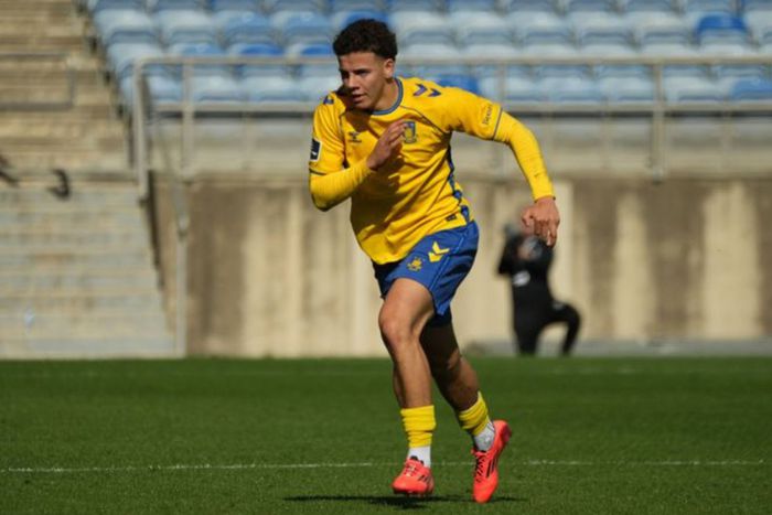 Clement Mutahi Bischoff: Who is the Harambee Stars Prospect Lined Up to Replace Man City-Bound Ait-Nouri At Wolves?