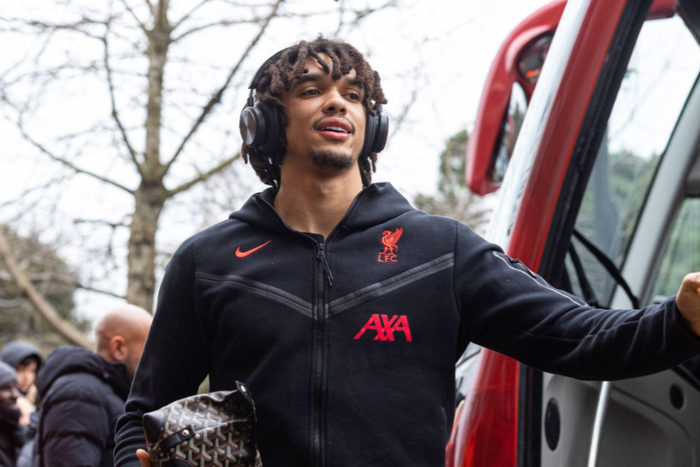 Liverpool right-back Alexander Arnold