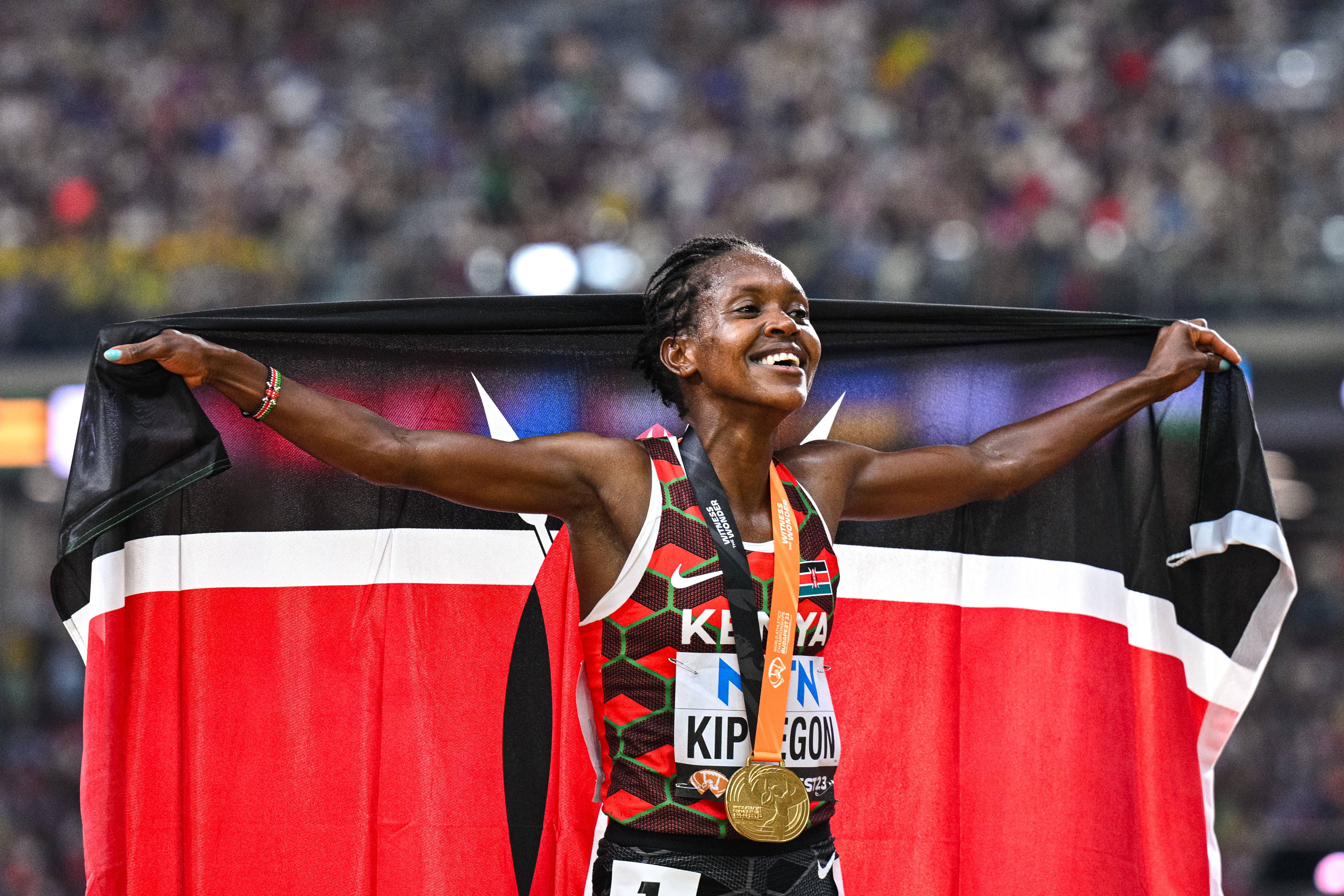 Faith Kipyegon Spotted Alongside Sha'Carri Richardson, Serena Williams ...