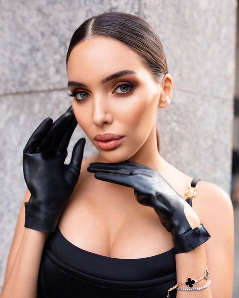 Sara Arfaoui is one of the hottest wives of footballers in the world in 2023