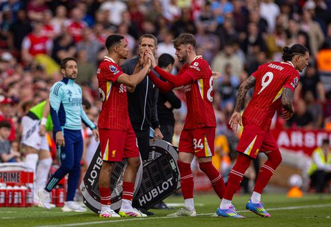Anfield Boos: Liverpool legend slams fans' “disgusting” treatment of outgoing Alexander-Arnold