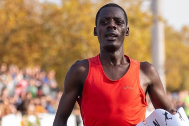Brian Kipchumba won silver in the Geneva Marathon wearing two different shoes.