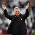 'Excited' Moyes signs new contract with West Ham