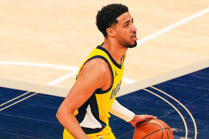 In Game 3 of the NBA Finals, Tyrese Haliburton powers the Indiana Pacers to beat the Oklahoma City Thunder and take 2-1 lead.