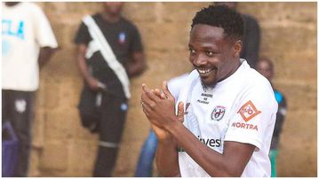 HOMECOMING! Super Eagles captain Ahmed Musa spotted in Jos rocking Rangers kit
