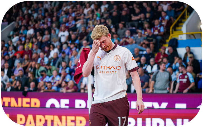 Kelvin De Bruyne gets injured against Burnley || Imago