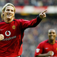 Diego Forlan: Manchester United are reaching Man City level legend claims
