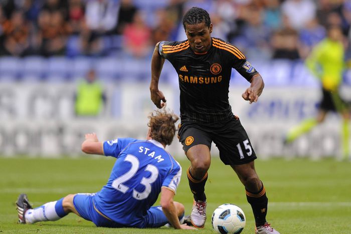 Ronnie Stam playing against Chelsea | Imago