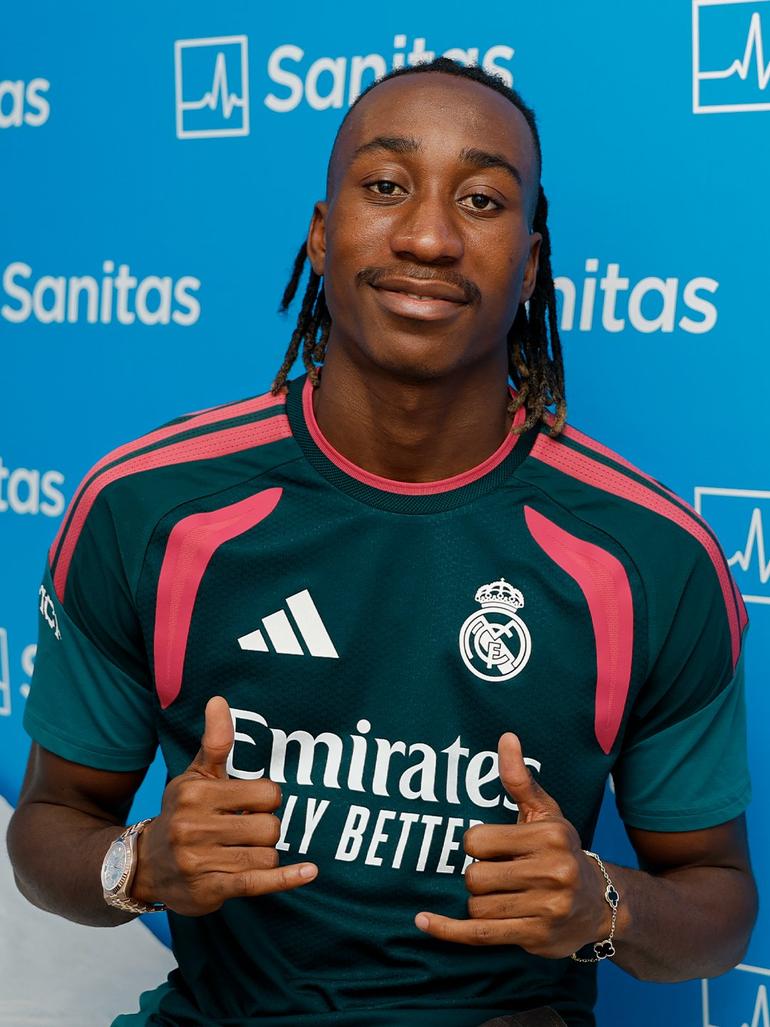 Diomande is now the most expensive African player ever.