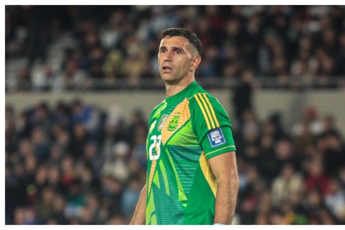 Martinez faces ban after ‘slapping’ TV cameraman