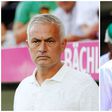 Jose Mourinho (left) and Victor Osimhen, Africa's Player of the Year for 2023.
