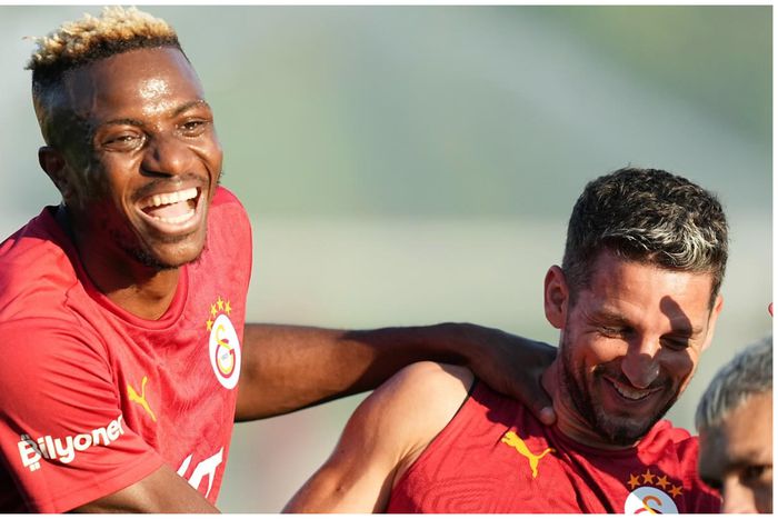 Victor Osimhen is reunited with Dries Mertens at Galatasaray.