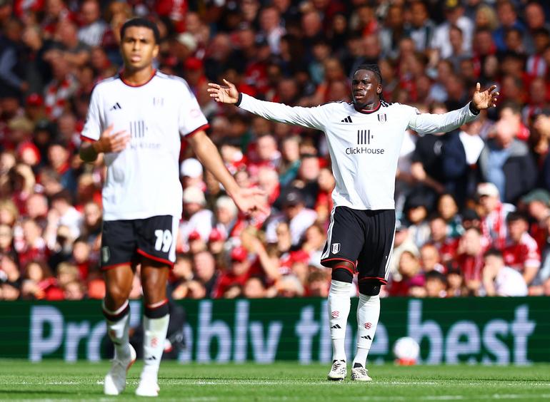 Bassey with a solid defensive performance against Liverpool || Imago