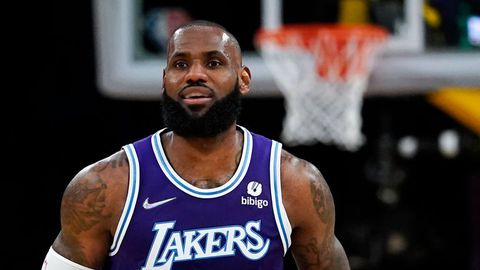 Lakers star LeBron James condemns ‘tragic and unacceptable’ Israel war