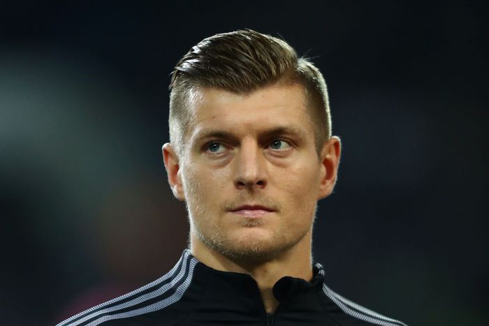 Real Madrid midfielder Toni Kroos || Photo by Dean Mouhtaropoulos/Bongarts/Getty Images
