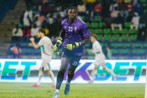 Gabon goalkeeper Loyce Mbaba | Imago