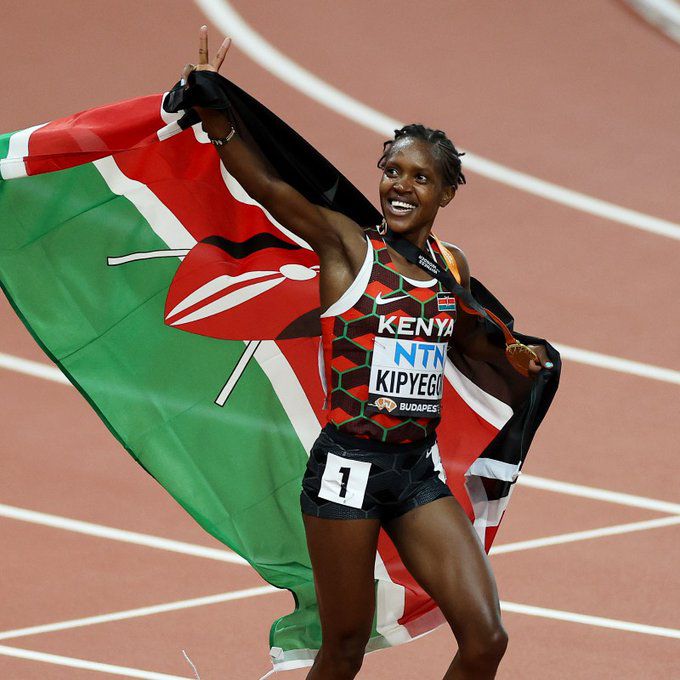 Faith Kipyegon, Beatrice Chebet To Fly Kenya's 5,000m Flag At Paris ...