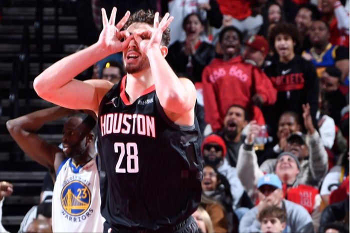 In an NBA Cup quarterfinals, the Houston Rockets recorded a 1 point win against the Golden State Warriors.