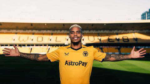 Wolves confirm signing of Gabonese star Mario Lemina