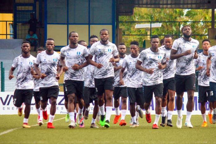 Although the most successful team in the competition with 8 titles, Shooting Stars have failed to emerge as Nigeria's Federation Cup winners since 1995.