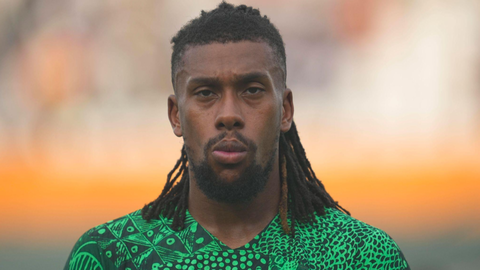Iwobi has no plans to quit Super Eagles — Source close to the player