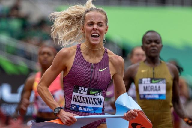 Keely Hodgkinson.  Keely Hodgkinson 800m record.  Keely Hodgkinson Olympic gold.  Keely Hodgkinson Injury